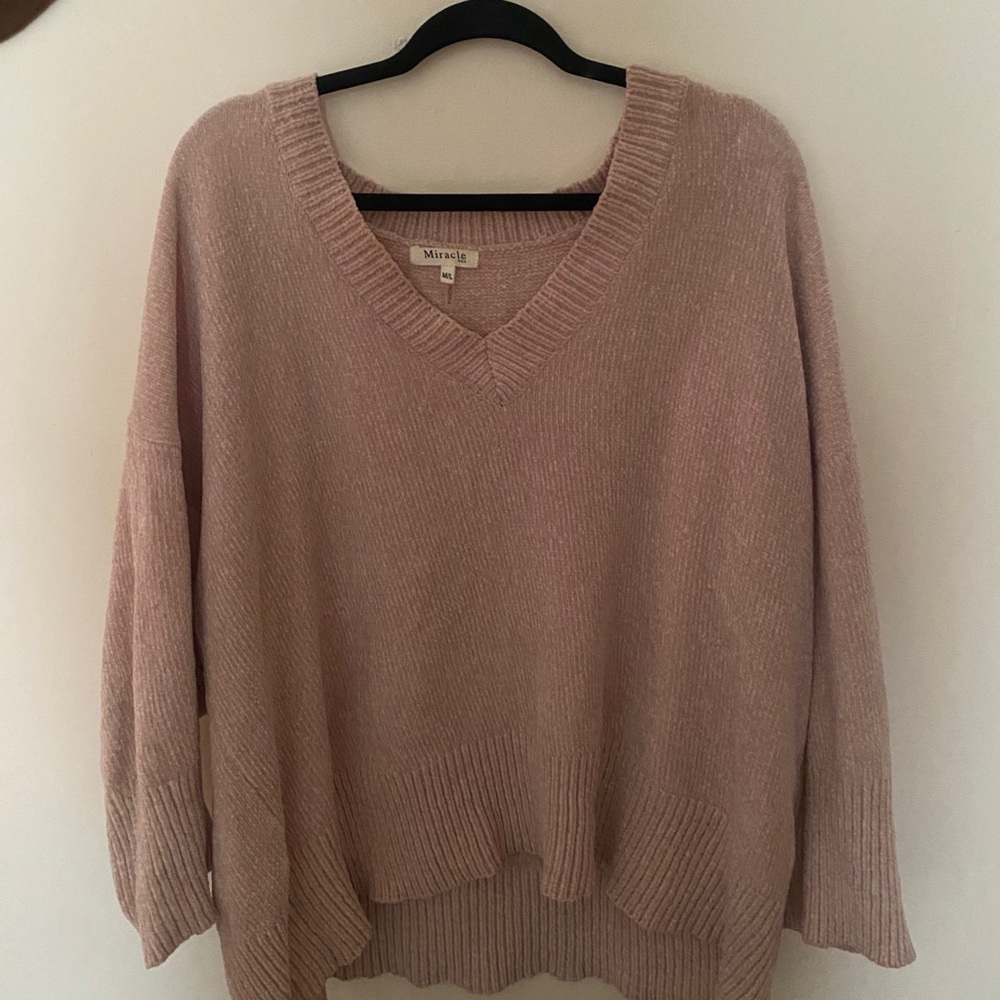 BABY PINK VNECK SWEATER